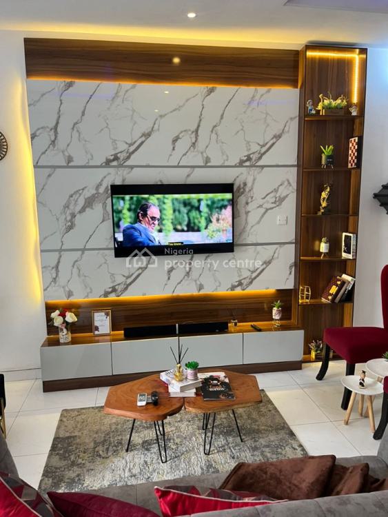 Luxury 2 Bedroom Apartment with Excellent Facilities., Lekki Phase 1, Lekki, Lagos, Flat / Apartment Short Let