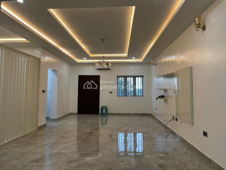 For Rent Luxury Two Bedroom Flat, Gilmore, Jahi, Abuja 2 Beds, 2