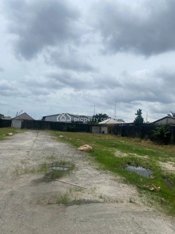Spacious and Well Located Warehouse, Transamadi/peter Odili Road, Port Harcourt, Rivers, Warehouse for Rent