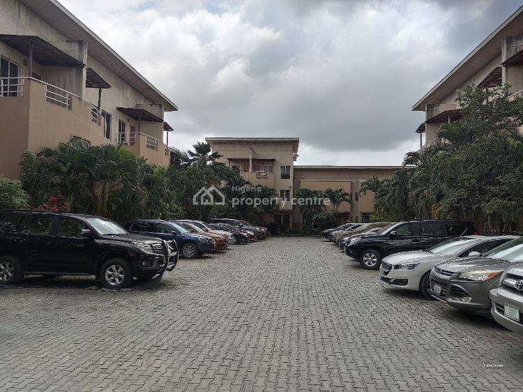 for-rent-an-exquisite-4-bedroom-terraced-duplex-with-swimming-pool