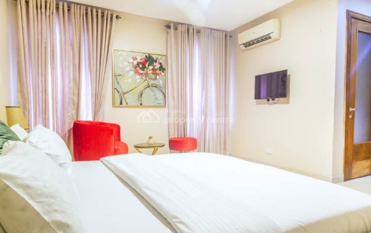 Tgold 3 Bedroom Apartment, Dideolu Estate, Victoria Island (vi), Lagos, Flat / Apartment Short Let