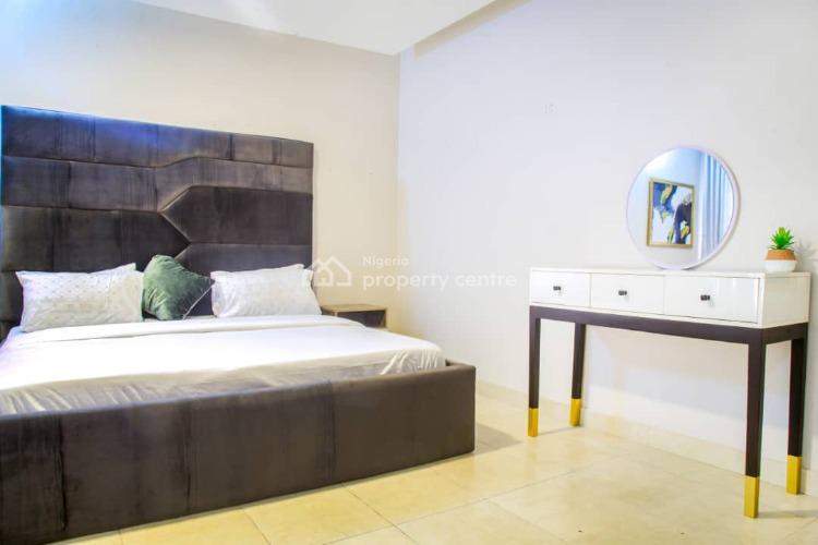 Tgold 3 Bedroom Apartment, Dideolu Estate, Victoria Island (vi), Lagos, Flat / Apartment Short Let