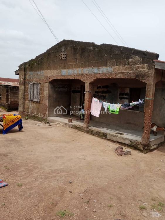 8 Bedroom Bungalow, Behind Celecia Church, Cele Titun, Ido, Oyo, Detached Bungalow for Sale