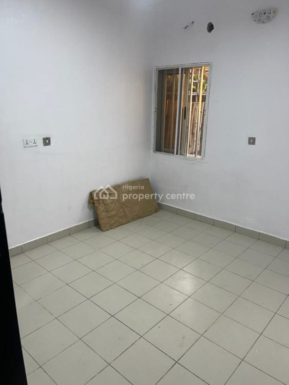 For Rent Executive Serviced Newly Renovate Miniflat With Fited Kitchen