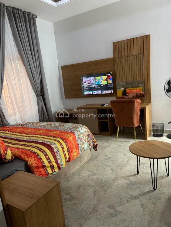 Regal Casero, Plot 523 Kigali Close Efab Metropollis Kasana, Gwarinpa, Abuja, Flat / Apartment Short Let