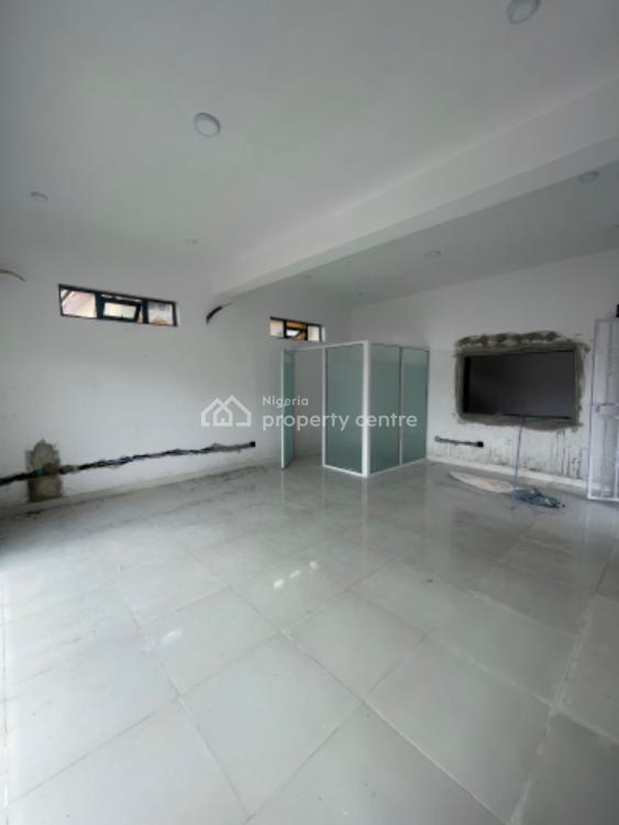 Shop Space, Ologolo, Lekki, Lagos, Office Space for Sale
