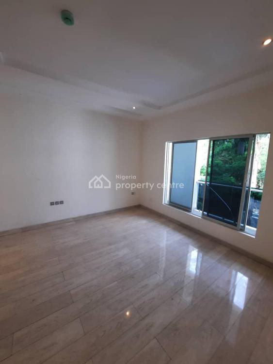 For Sale 4bedroom Terraced House +1room Bq With Communal Swimming