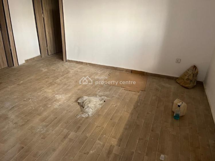 Luxurious 1 Bedroom Spacious Flat with Guest Toilet , Tarred Road, Gwarinpa, Abuja, Flat / Apartment for Sale