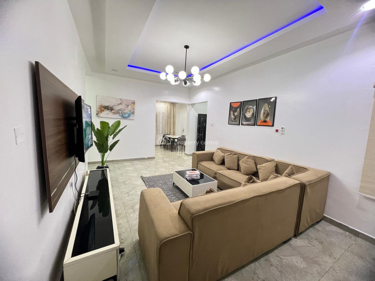 2 Bedrooms Apartment, Ahmed Gambo Saleh Crescent, Jahi, Abuja, Flat / Apartment Short Let