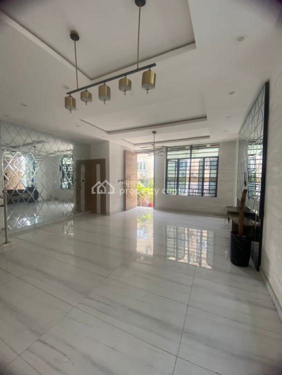 For Rent Luxury 4bedroom House, Lekki Phase 1, Lekki Phase 1, Lekki