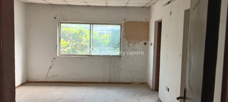 Spacious 8 Units of 3 Bedroom Flats, Adeola Hopewell, Victoria Island (vi), Lagos, Flat / Apartment for Rent