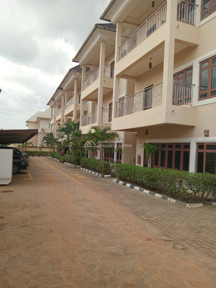 a Very Good Serviced 4 Bedroom Terraced Duplex, Mabushi, Abuja, Terraced Duplex for Rent
