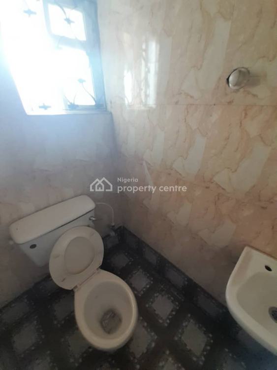 Luxury Three Bedroom Flat, Yaba, Lagos, Flat / Apartment for Rent