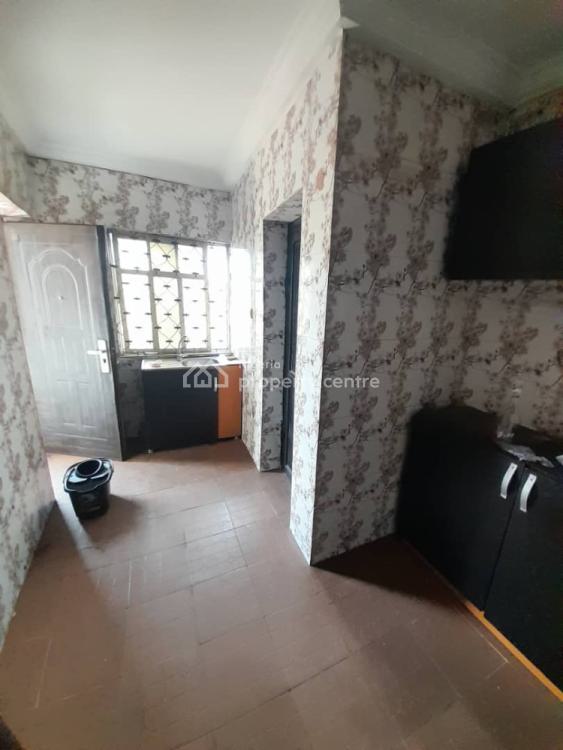 Luxury Three Bedroom Flat, Yaba, Lagos, Flat / Apartment for Rent
