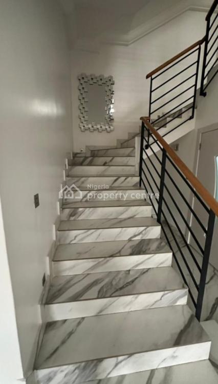 Massive & Exquisitely Built 4 Bedroom Duplex with an Ensuite 2room Bq, Banana Island, Ikoyi, Lagos, Semi-detached Duplex for Rent