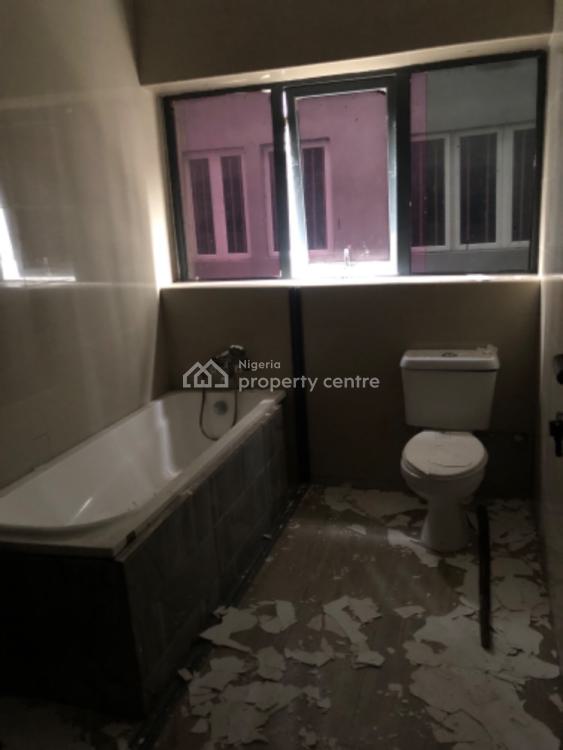 12 Bedroom Hotel with Partly Furnished, Lekki Phase 1, Lekki, Lagos, Commercial Property for Rent