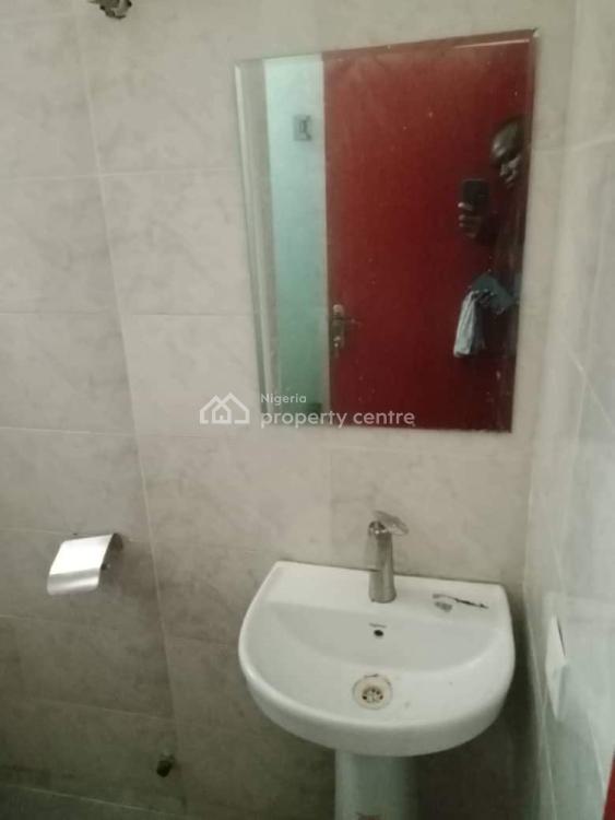 Neat and New 2 Bedroom Flats Very Nice House, Alagomeji, Yaba, Lagos, Flat / Apartment for Rent
