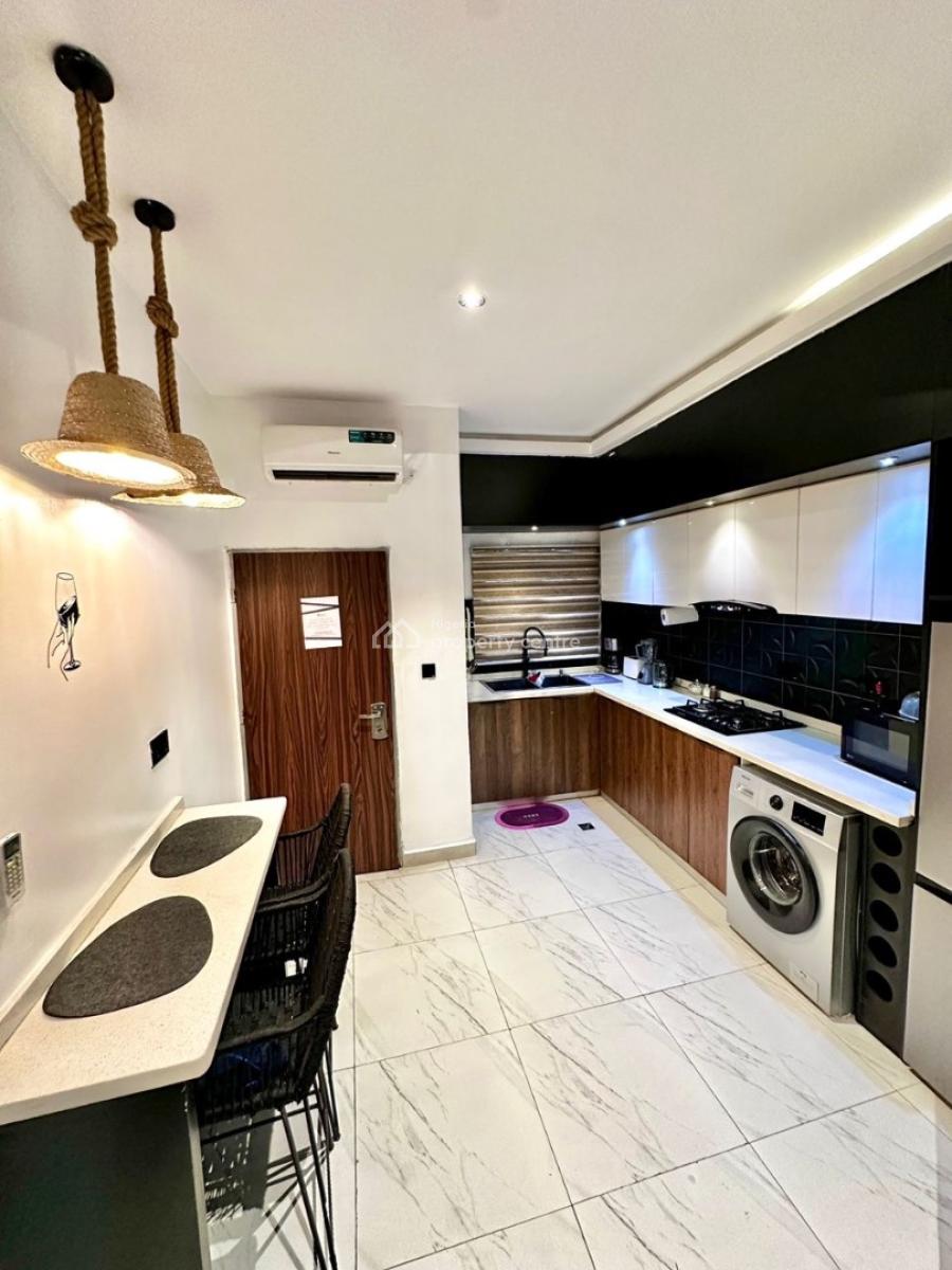 Luxurious Three Bedrooms Apartment, Mabushi, Abuja, Flat / Apartment Short Let