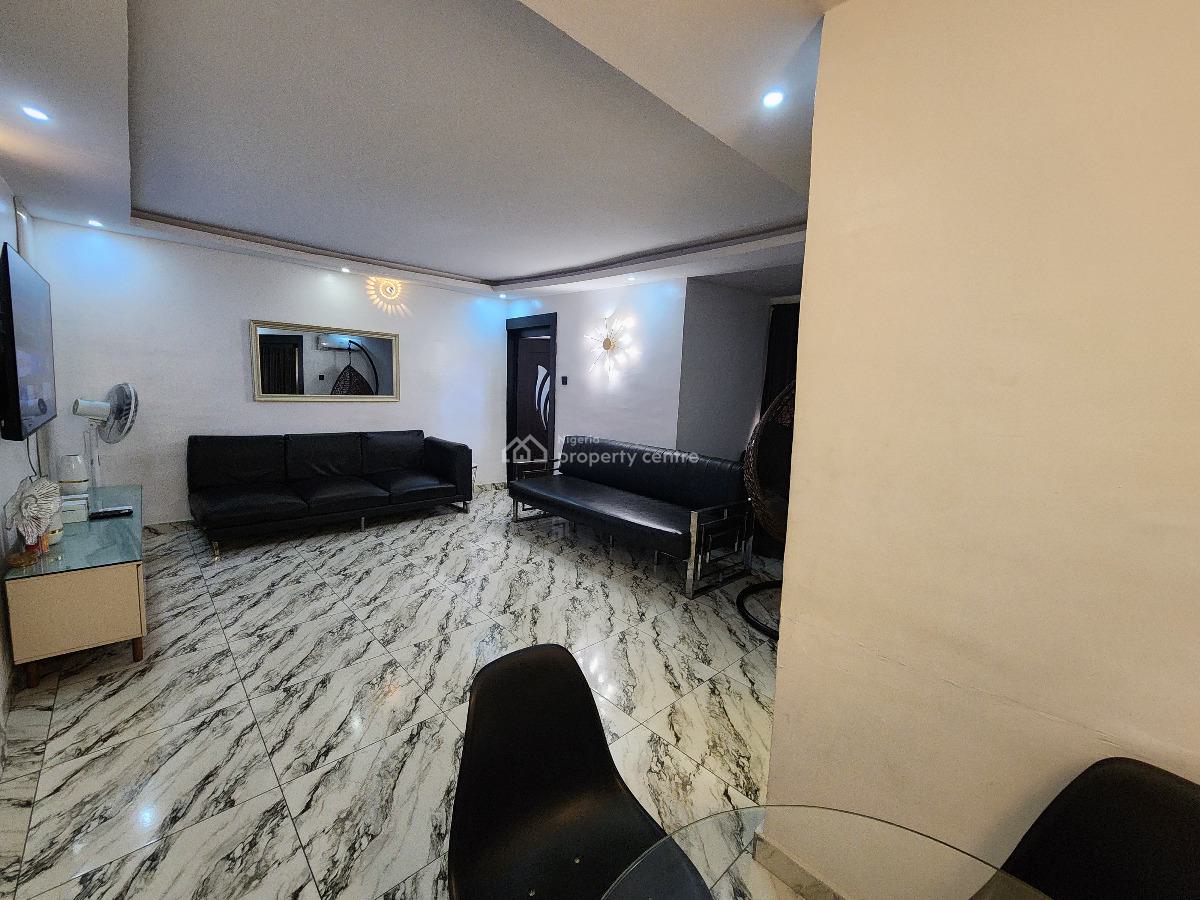 3 Bedrooms Serviced Apartment, The Milton Apartments, Juli Estate, Oregun, Ikeja, Lagos, Flat / Apartment Short Let