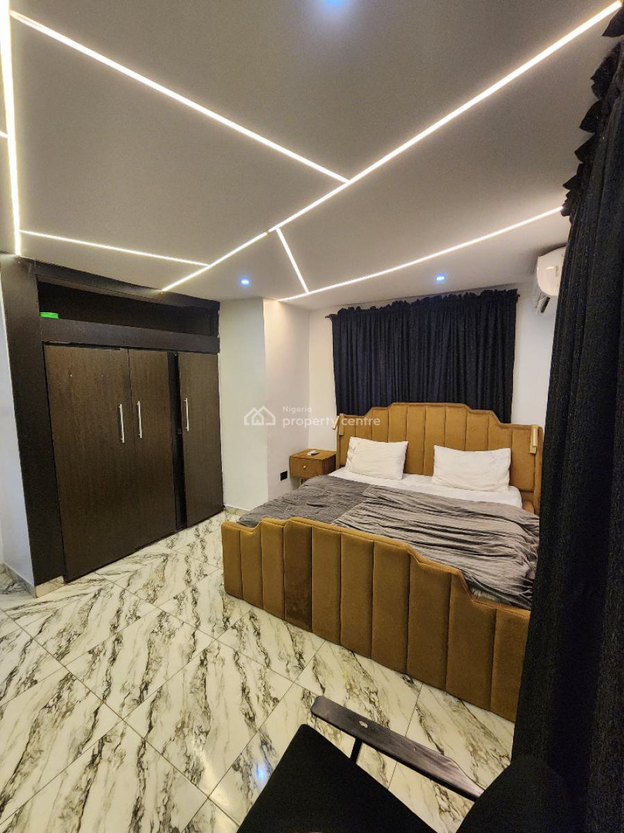 3 Bedrooms Serviced Apartment, The Milton Apartments, Juli Estate, Oregun, Ikeja, Lagos, Flat / Apartment Short Let