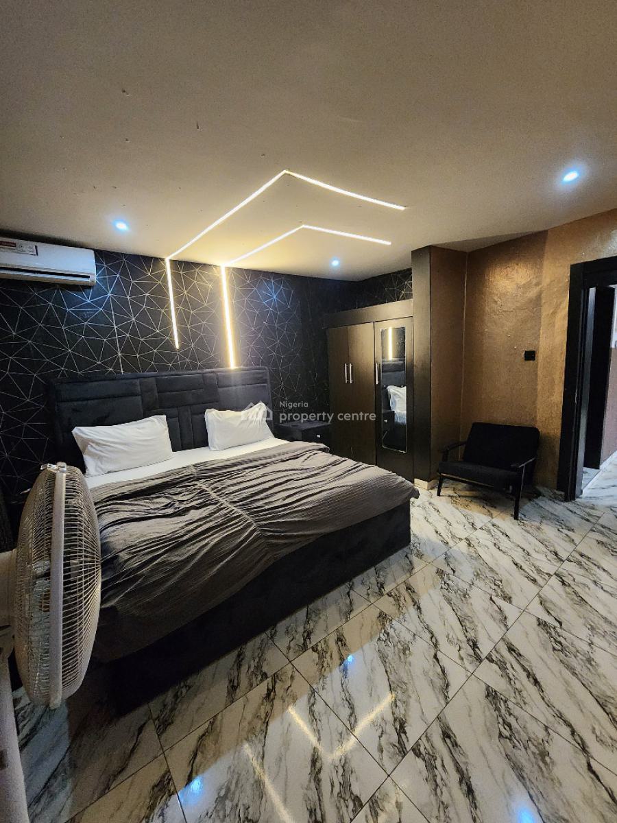 3 Bedrooms Serviced Apartment, The Milton Apartments, Juli Estate, Oregun, Ikeja, Lagos, Flat / Apartment Short Let