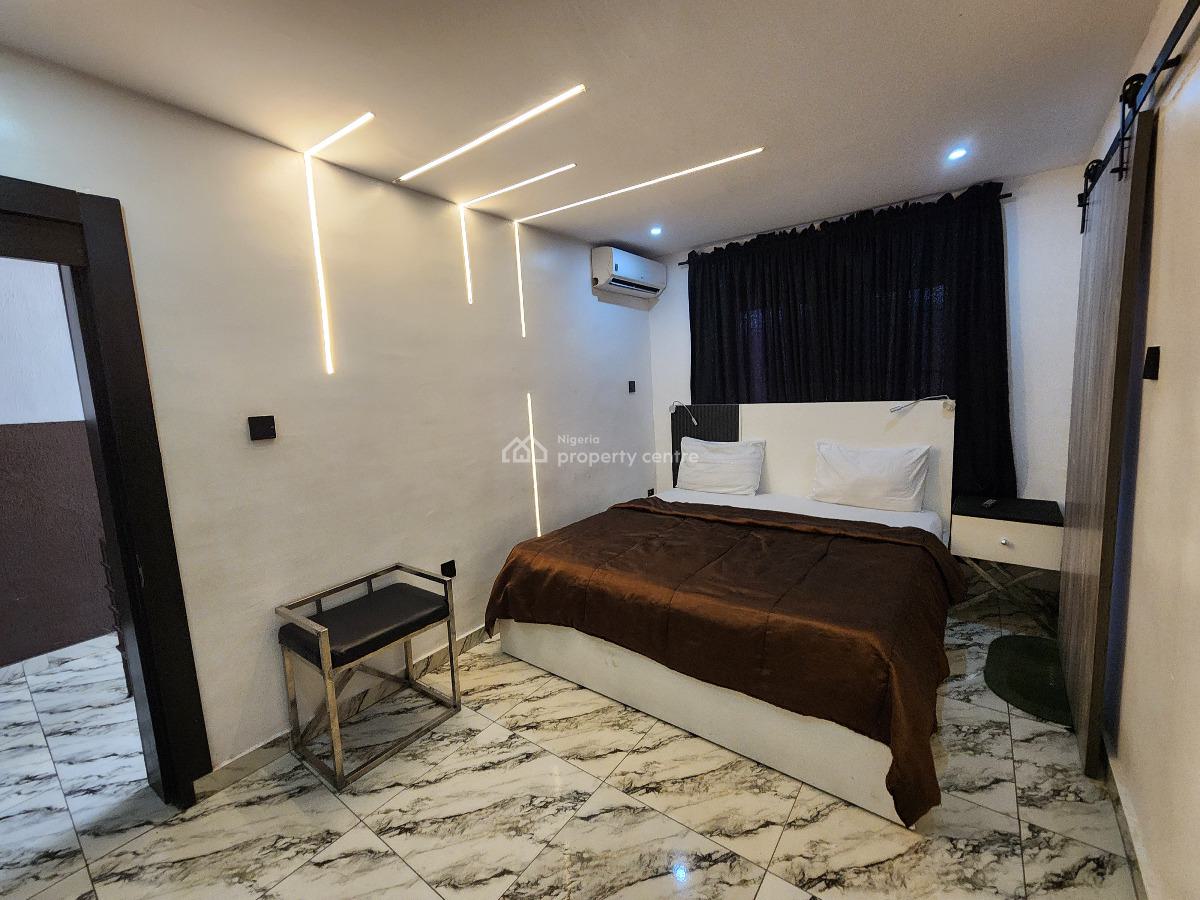 3 Bedrooms Serviced Apartment, The Milton Apartments, Juli Estate, Oregun, Ikeja, Lagos, Flat / Apartment Short Let