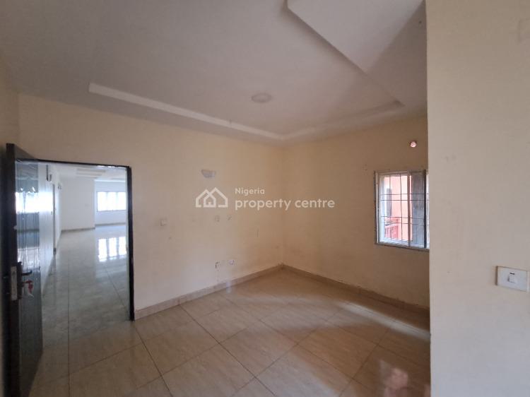 For Rent Spacious And Well Finished 3 Bedroom Flat, Jahi, Abuja 3