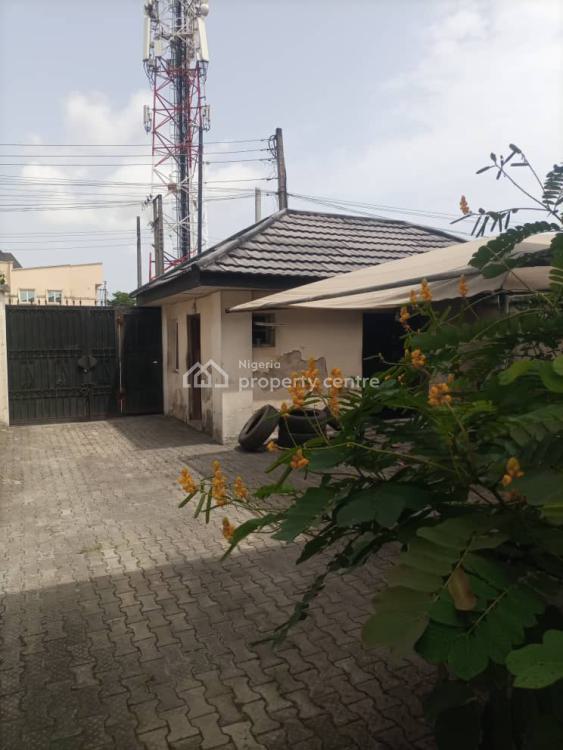 Spacious 4 Bedroom Semi Detached House with One Room Bq, Off Admiralty Way, Lekki Phase 1, Lekki, Lagos, Semi-detached Duplex for Rent