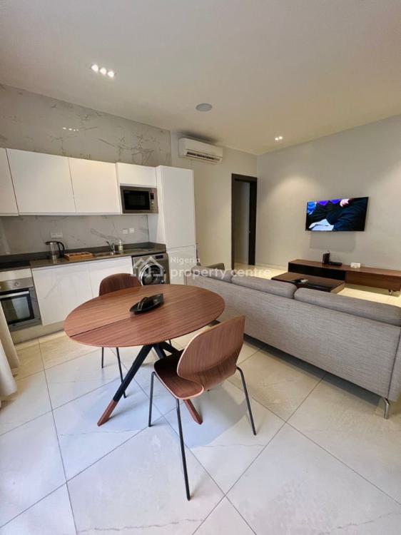 1 Bedroom Apartment, Off Remi Oluwode Street, Lekki, Lagos, Flat / Apartment Short Let