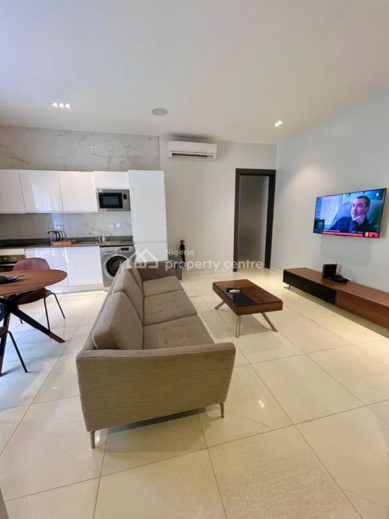 1 Bedroom Apartment, Off Remi Oluwode Street, Lekki, Lagos, Flat / Apartment Short Let