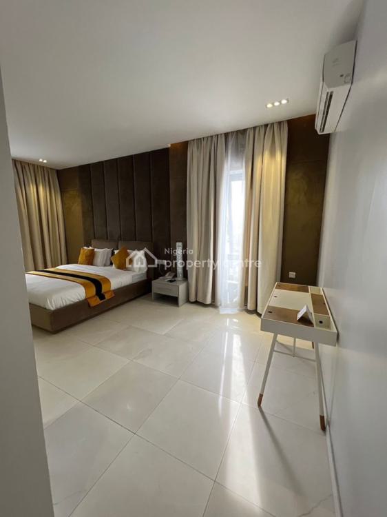 1 Bedroom Apartment, Off Remi Oluwode Street, Lekki, Lagos, Flat / Apartment Short Let