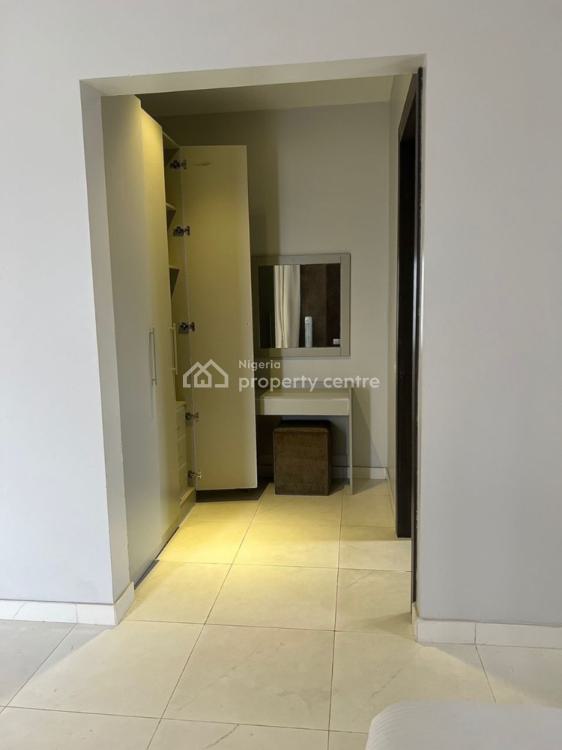 1 Bedroom Apartment, Off Remi Oluwode Street, Lekki, Lagos, Flat / Apartment Short Let