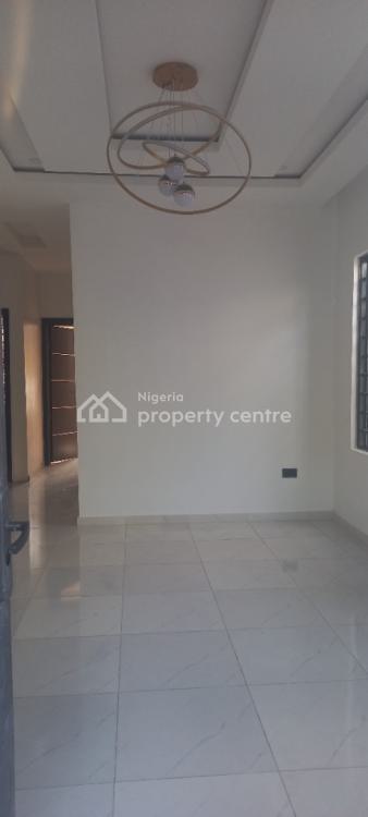 3 Bedroom Bungalow, Abraham Adesanya Estate,, Ajah, Lagos, Semi-detached Bungalow for Rent