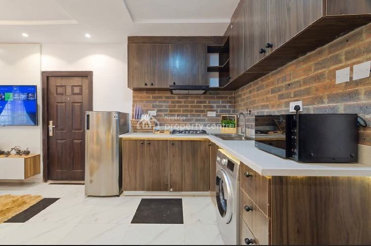 Book This One (1) Bedroom  Luxurious Apartment, Kenneth Agbakuru Street, Lekki Phase 1, Lekki, Lagos, Flat / Apartment Short Let