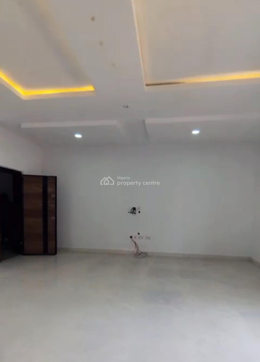 2 Bedroom Apartment, Off Freedom Way, Lekki Phase 1, Lekki, Lagos, Flat / Apartment for Sale
