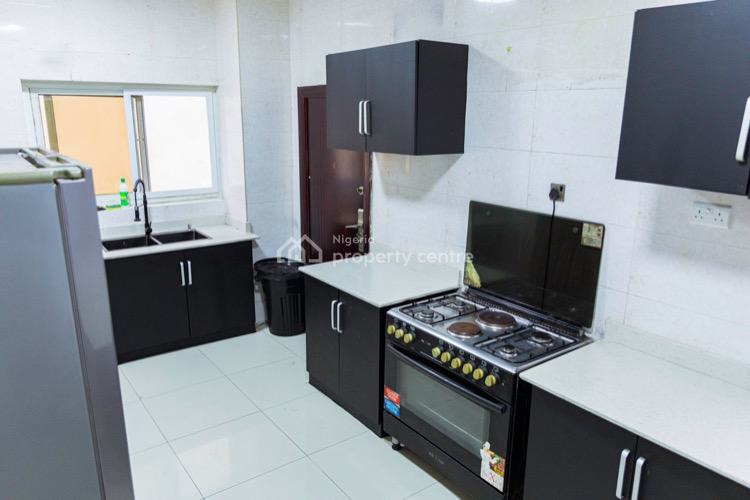 Luxury 3 Bedroom Apartment, Chevron Drive, Lekki, Lagos, Flat / Apartment Short Let