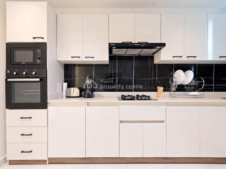 Luxury 2 Bedrooms Apartment, Off Gbangbala, Ikate Elegushi, Lekki, Lagos, Flat / Apartment Short Let