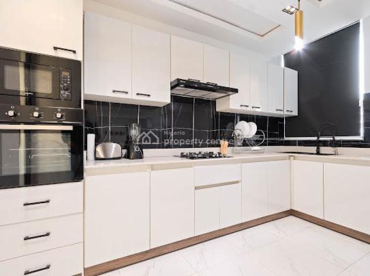 Luxury 2 Bedrooms Apartment, Off Gbangbala, Ikate Elegushi, Lekki, Lagos, Flat / Apartment Short Let