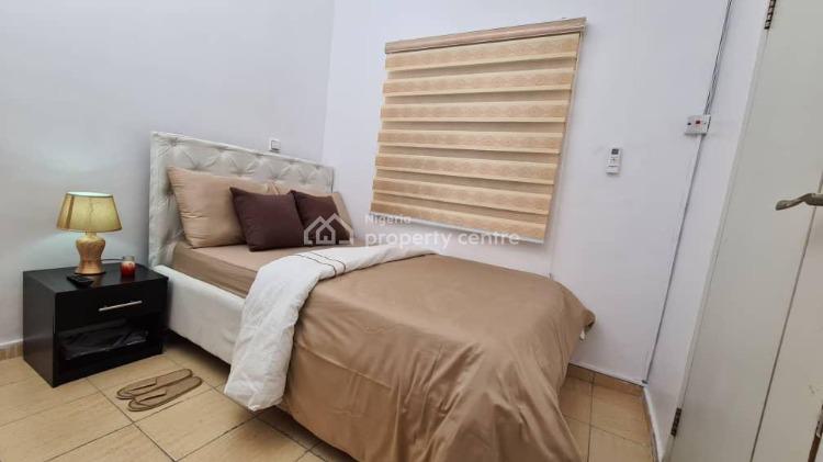 Luxury Bq with All The Necessary Amenities to Blow Your Mind Away, Off Freedom Way, Lekki, Lagos, Flat / Apartment Short Let