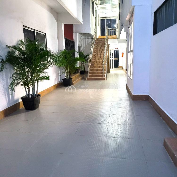 The Premium Hall, 6b Dalberto Road, Palmgrove Estate, Ilupeju, Lagos, Hall for Rent