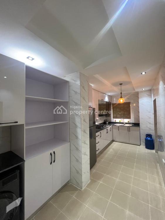 Super Luxury Investable 3 Bedroom Apartment with Comfort Living Area, Gbagada, Lagos, Flat / Apartment for Sale
