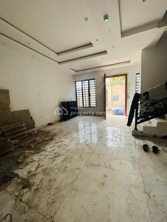 For Sale Luxuriously Built Home With Class Suitable For Residential