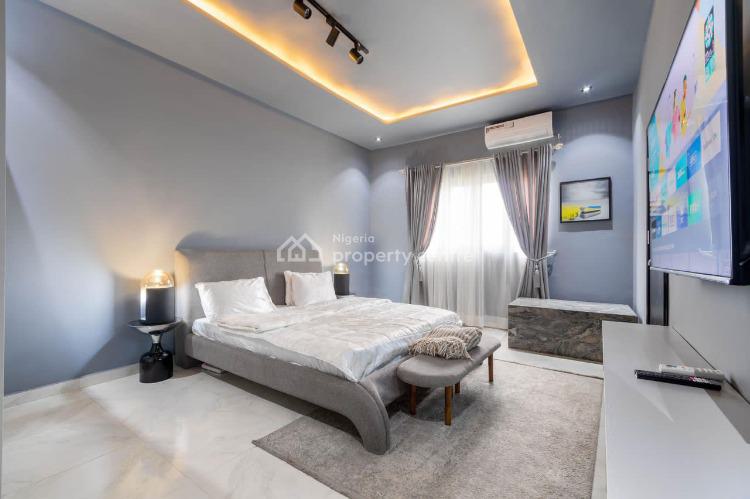 2 Bedroom Luxurious Apartment, Lekki Phase 1, Lekki, Lagos, Flat / Apartment Short Let