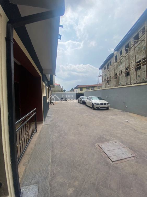 For Rent Luxury 2 Bedroom Apartment, Off Morocco Road, Close To Waec