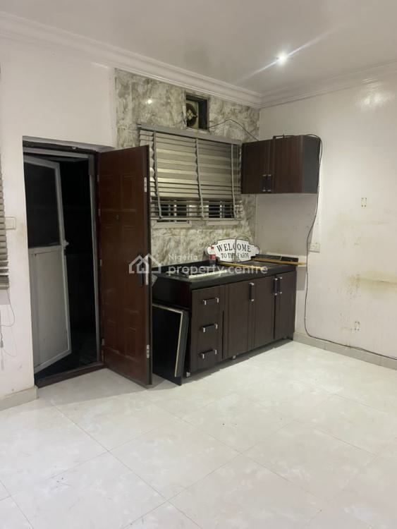 Mini Flat, U3 Estate, Oniru, Victoria Island (vi), Lagos, Mini Flat (room and Parlour) for Rent