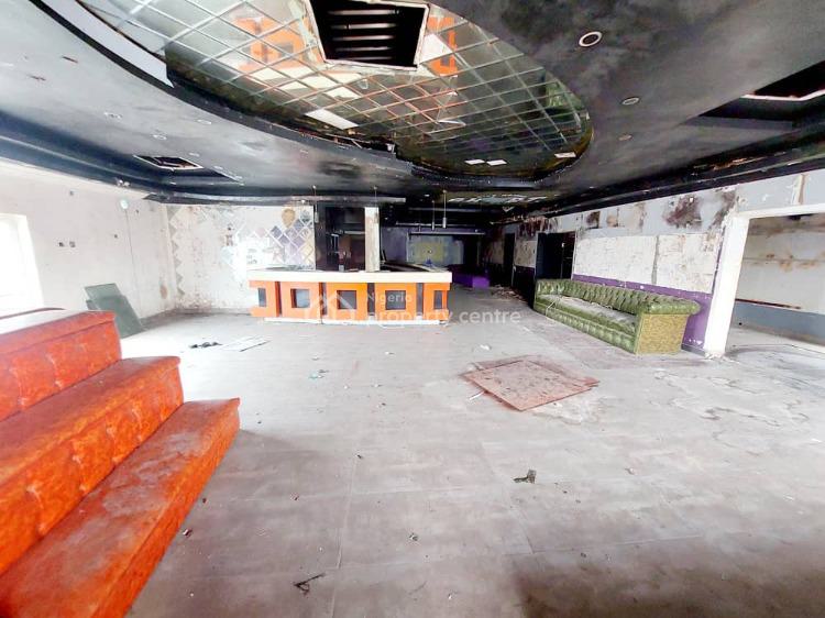 Commercial Restaurant Space, Falomo, Ikoyi, Lagos, Restaurant / Bar for Rent