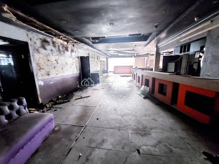 Commercial Restaurant Space, Falomo, Ikoyi, Lagos, Restaurant / Bar for Rent