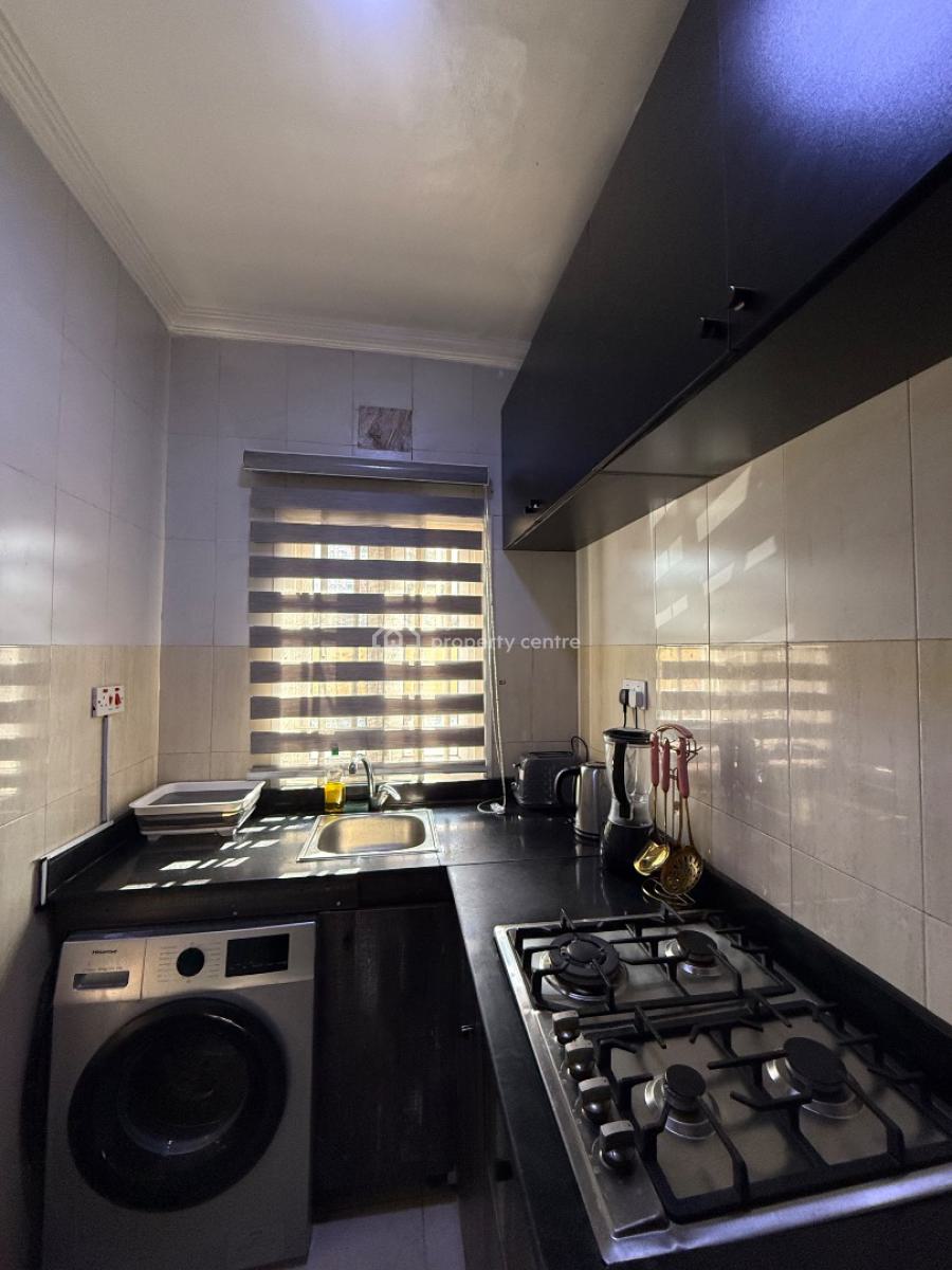 Fully Furnished 1 Bedroom Apartment, Taiye Olowu Street, Lekki Phase 1, Lekki, Lagos, Mini Flat (room and Parlour) Short Let