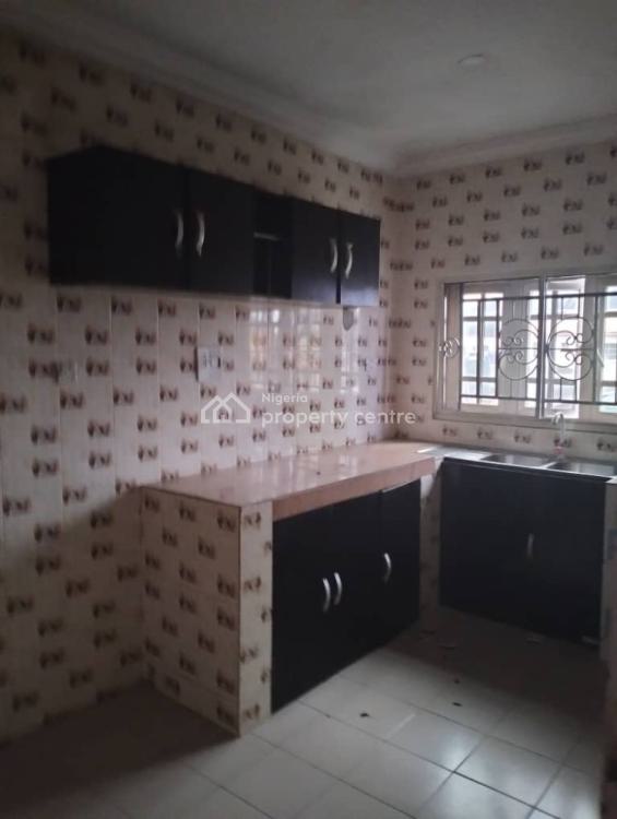 Super Neat 3 Bedroom Flat Close to Road, United, Ajah, Lagos, Flat / Apartment for Rent