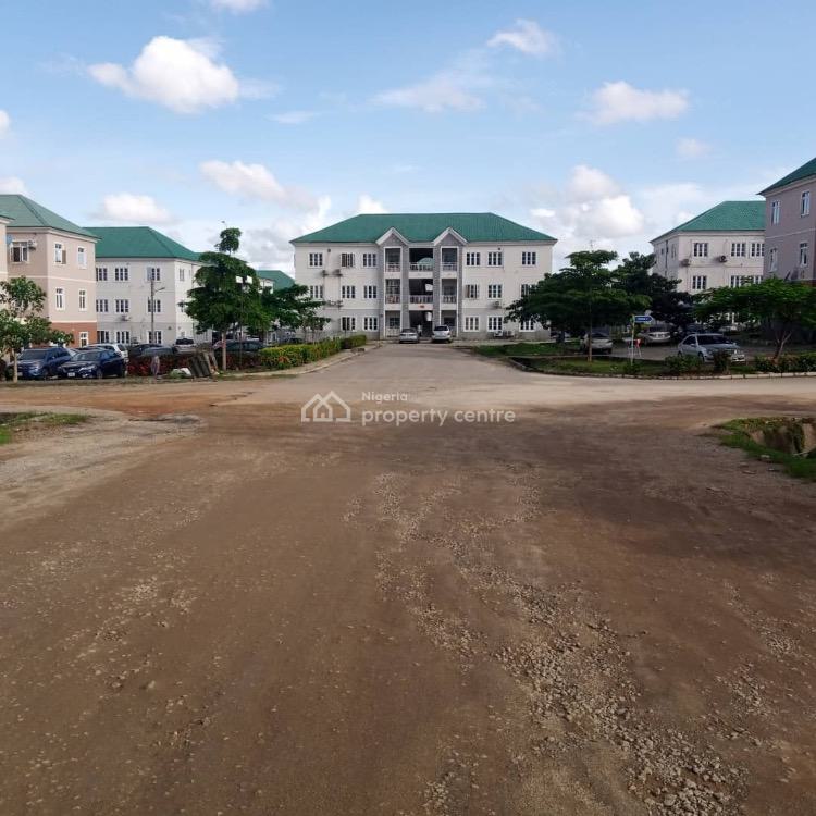 Three Bedrooms Apartment, Kubwa, Abuja, Flat / Apartment for Rent